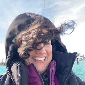 Meet your Posher, Ana